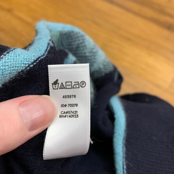 Loft Floral Crew Neck Long Sleeve Sweater Women's Size M Navy Blue‎ Wool Mohair - Picture 6 of 6